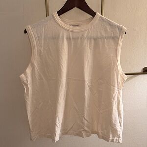 🌿BRAND NEW🌿 MUSCLE T- SHIRT 🌿 BANANA REPUBLIC 🌿 XL 🌿 WHITE 🌿 3 AVAILABLE